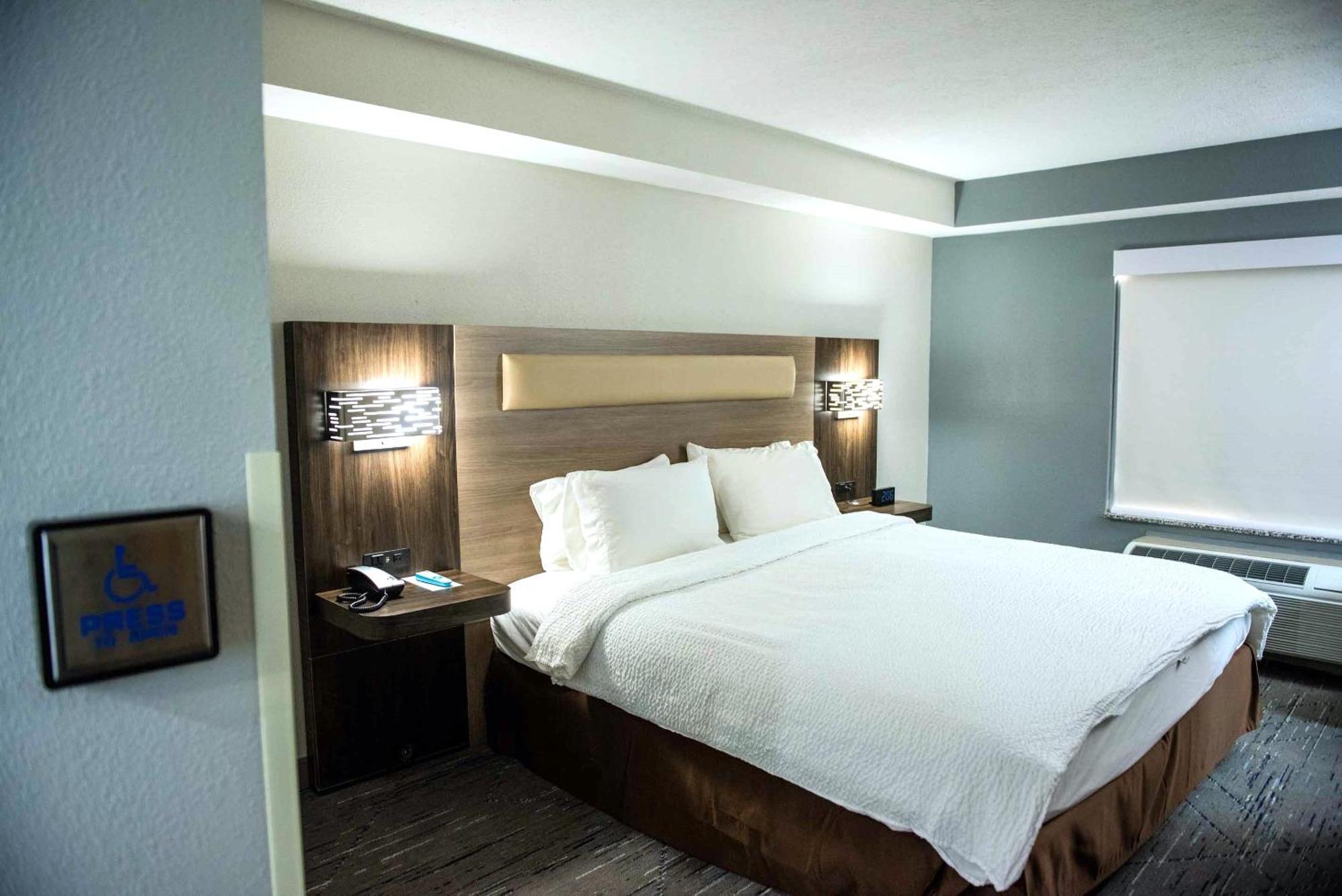 Keene Elm City Hotel, Ascend Hotel Collection Exterior photo